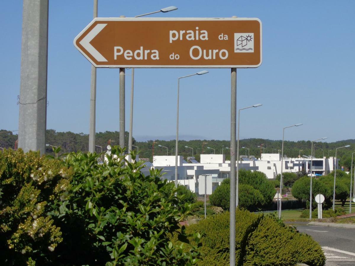 Pedra Do Ouro Swimming Pool Apartment Патаяш Экстерьер фото