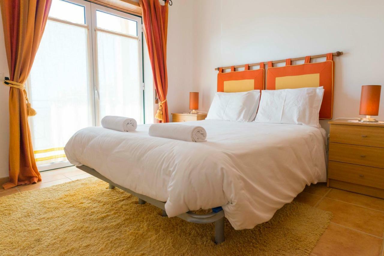 Pedra Do Ouro Swimming Pool Apartment Патаяш Экстерьер фото